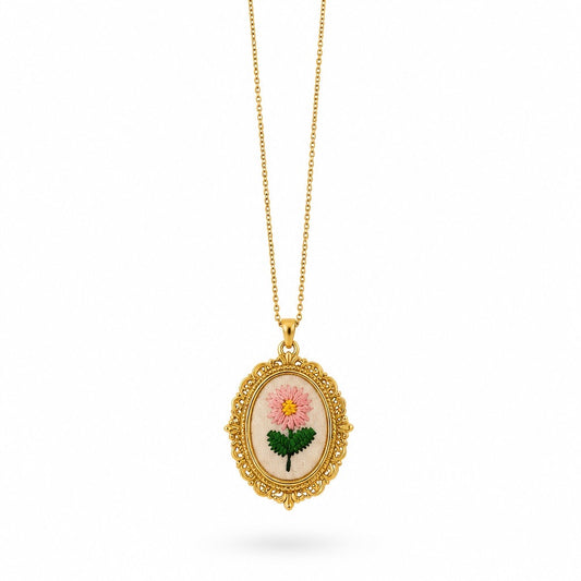 COLLANA RICAMI