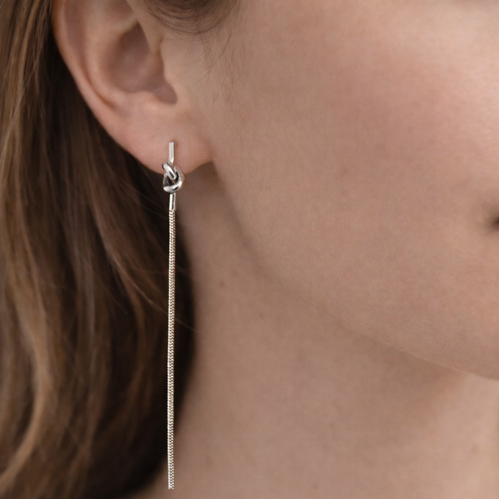 ORECCHINI NODO PENDENTI